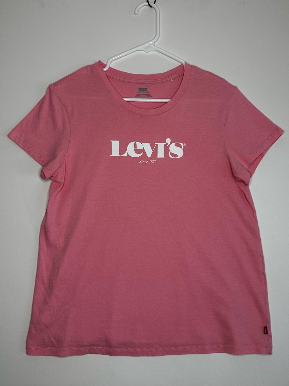 Levi's Women's Pink Logo Crewneck T-Shirt Large